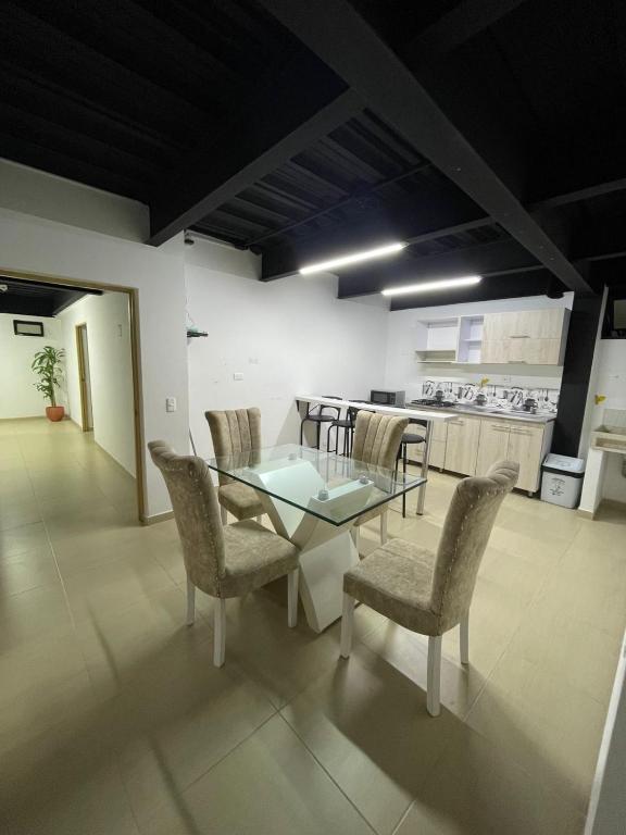 Kuchyň nebo kuchyňský kout v ubytování Apartahotel Tonchala