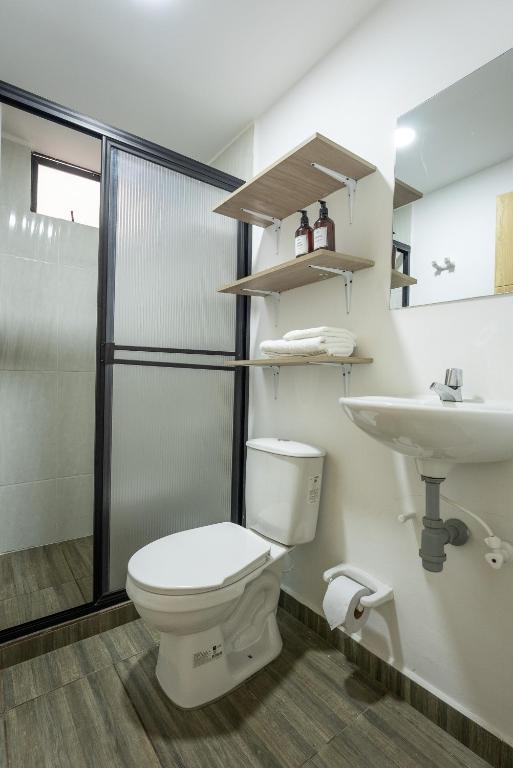 Koupelna v ubytování Apartahotel Tonchala