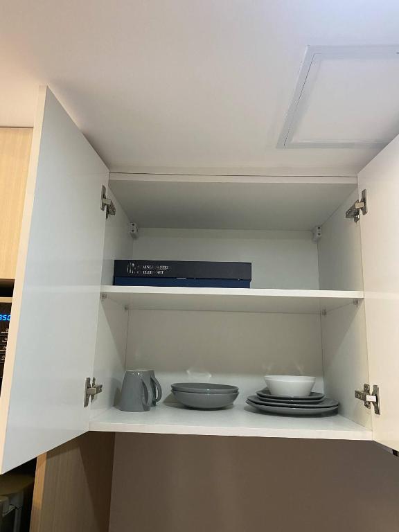 Panoramic Water & City Views | Luxury High-Rise - Apartments for Rent ... - Luxury High-Rise Apartments With Panoramic City View