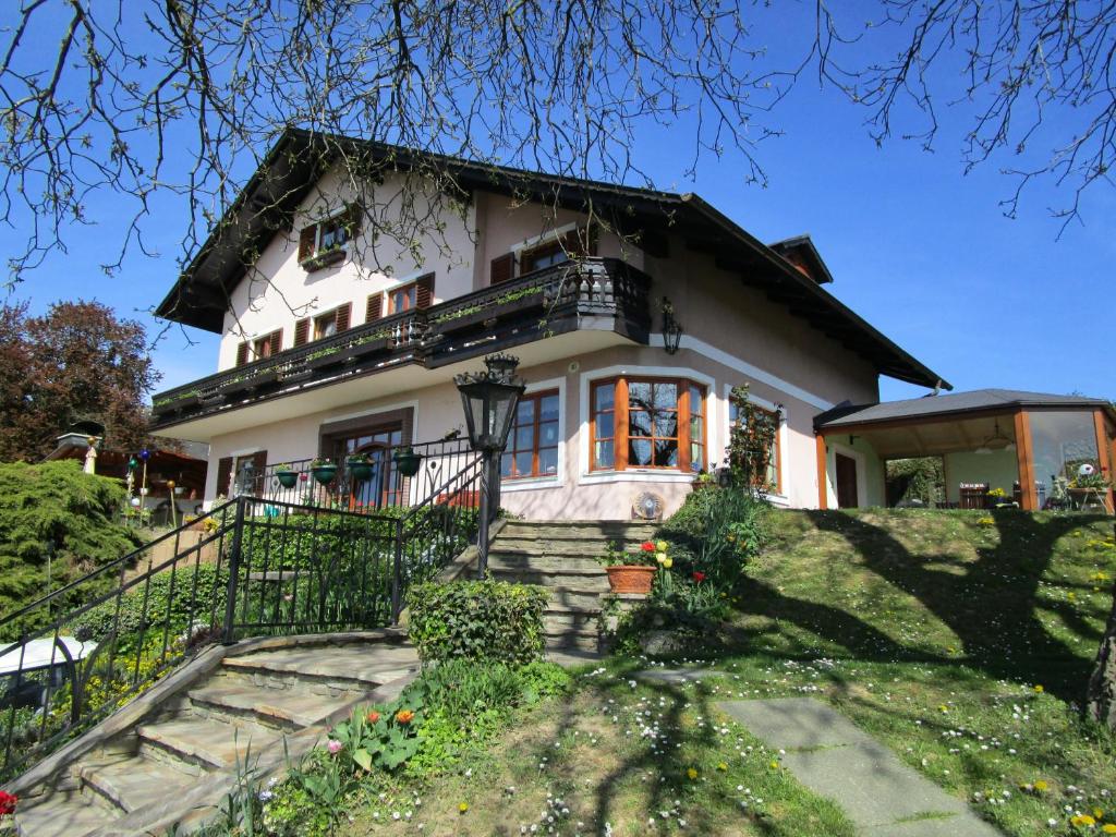 Budova, kde se bed and breakfast nachází