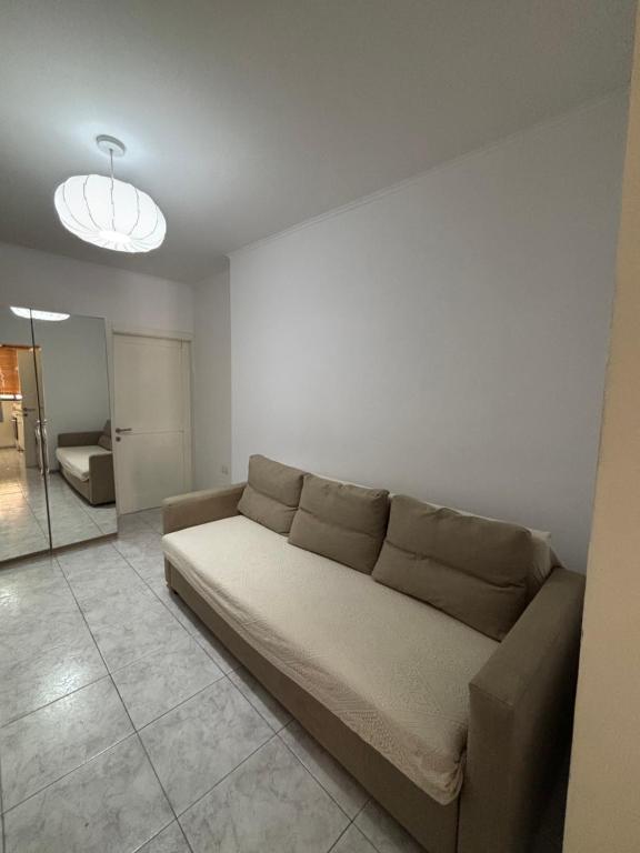 Posezení v ubytování Private and Cozy Full Apartment