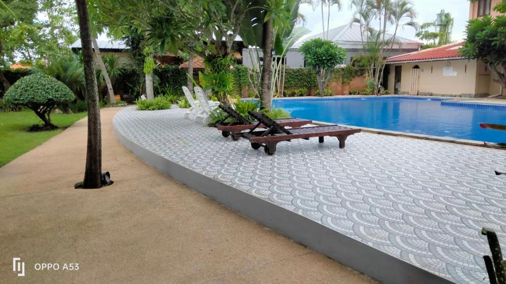 SHEIK ISTANA HOTEL CHIANGMAl - Resim 25