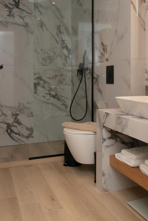 The 12th City Hotel - 10