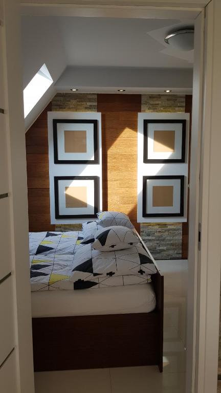 Posteľ alebo postele v izbe v ubytovaní Apartamenty Toporowa Cyrhla