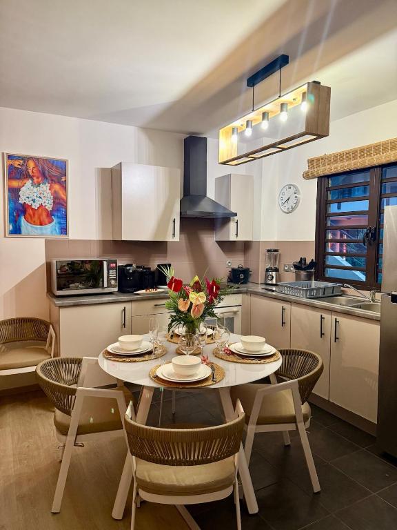 Otemanu Lagoon Apartment with Lagoon View, Bora Bora