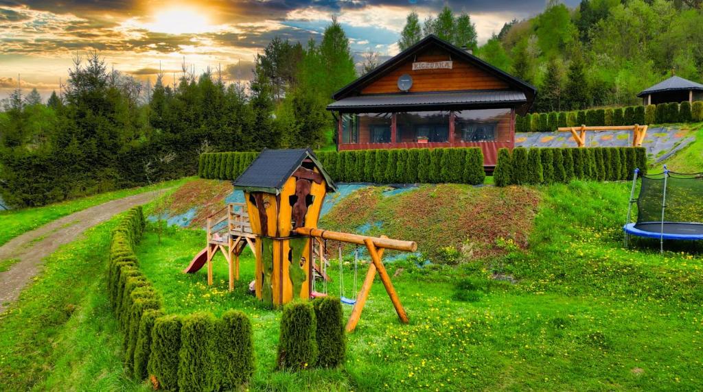 Vonkajšia záhrada v ubytovaní Kiczurka Bieszczady
