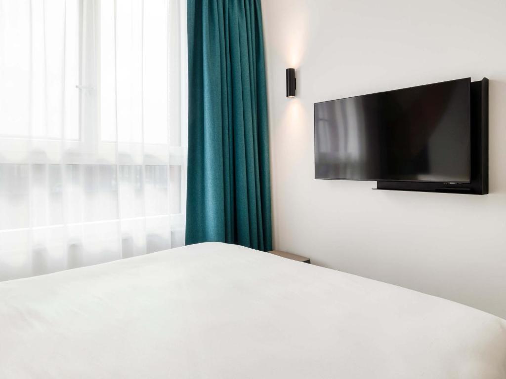 B&B HOTEL Luxembourg Centre Cloche d'Or - Resim 21