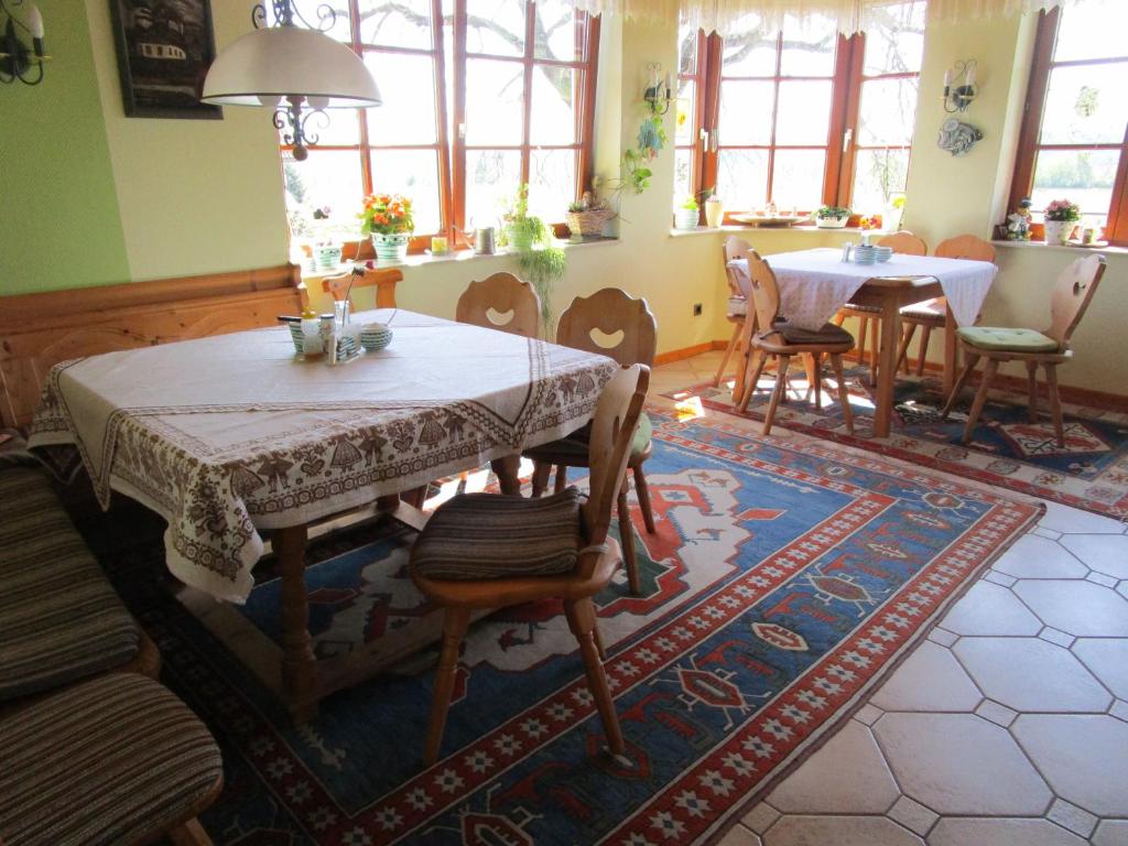 Posezení v ubytování Haus Sundl - Privatzimmer