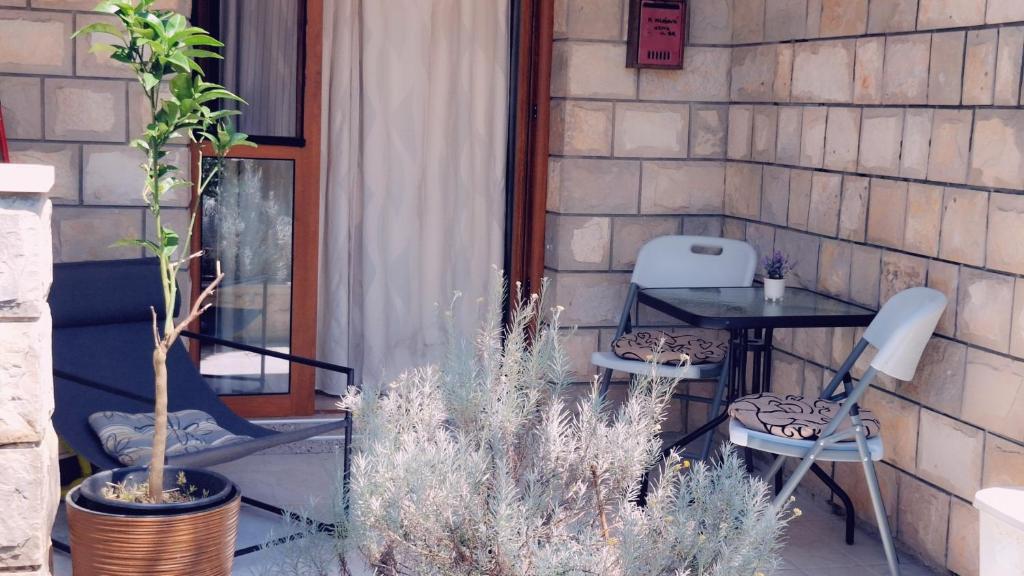 Foto Kotoris asuva majutusasutuse Kadena Apartments galeriist