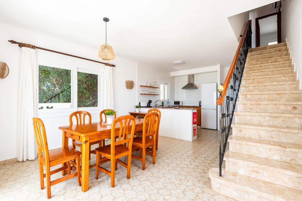 Kuchyň nebo kuchyňský kout v ubytování Villa Castellet