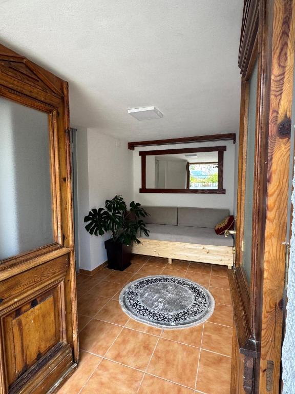 Postel nebo postele na pokoji v ubytování Te Ajdini Guesthouse