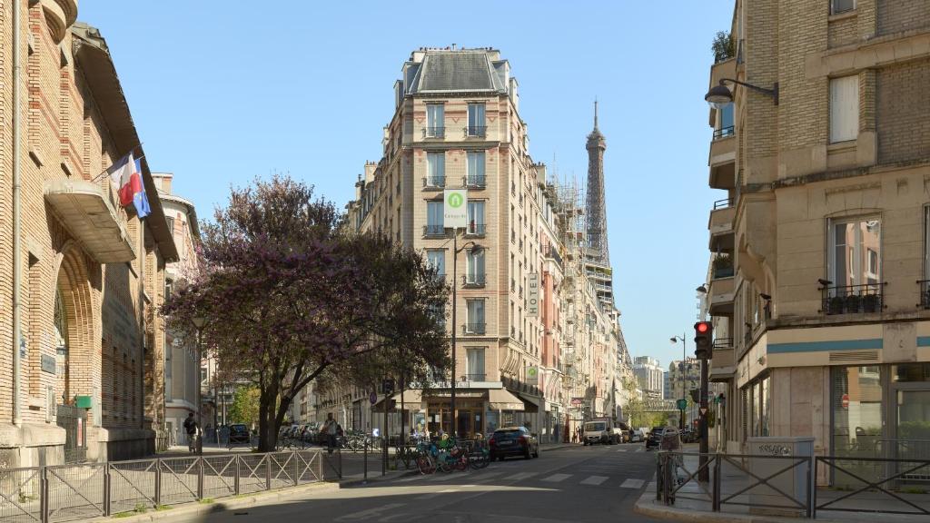 Campanile PRIME - Paris 15 Tour Eiffel - Resim 9