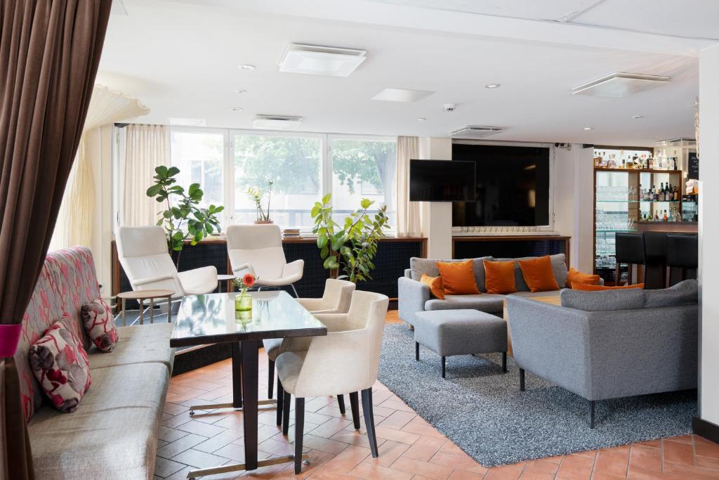Posezení v ubytování Original Sokos Hotel Albert