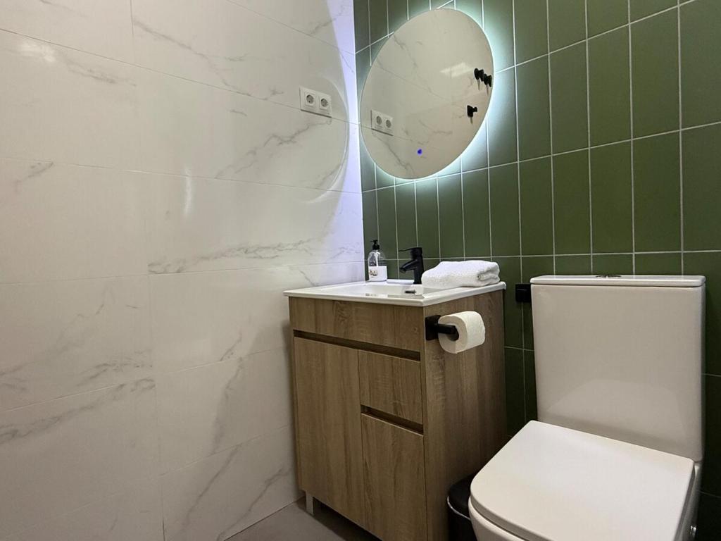 Kúpeľňa v ubytovaní Lovely Studio in the Heart of Malaga FREE SWIMMING POOL