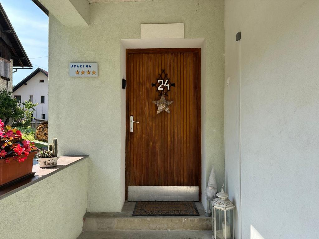 Fotografie z fotogalerie ubytování Apartma Rekar - a house, where you can relax in the embrace of nature v destinaci Jesenice