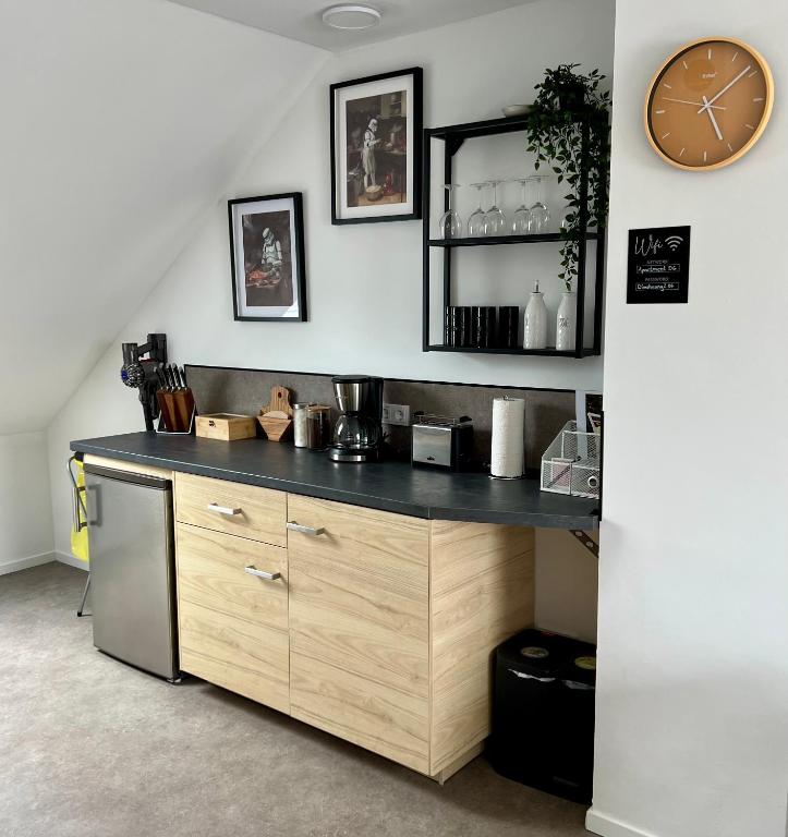 Kuchyň nebo kuchyňský kout v ubytování Ferien- Monteurwohnung 301 Diwo Dillingen