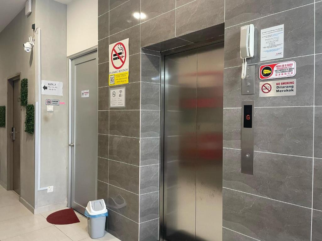 Koupelna v ubytování HPY Hotel