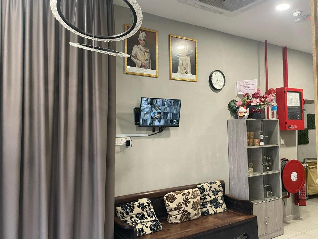 TV a/nebo společenská místnost v ubytování HPY Hotel