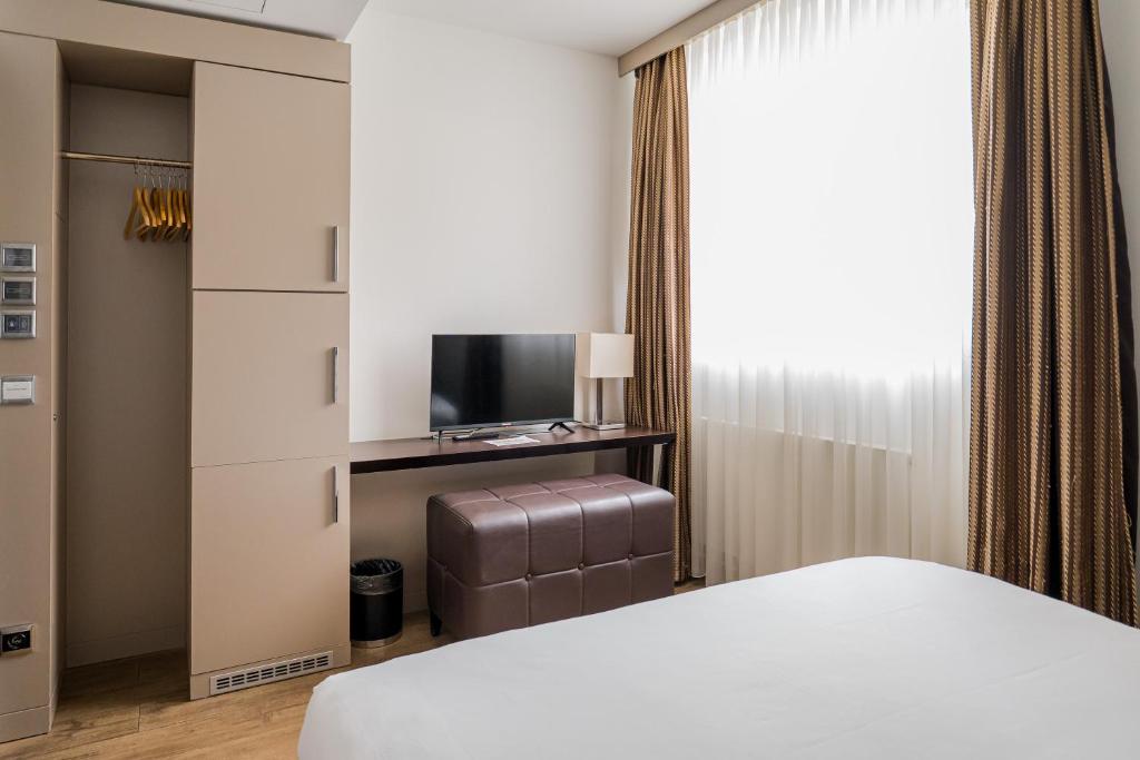 Homaris West Side - Resim 18