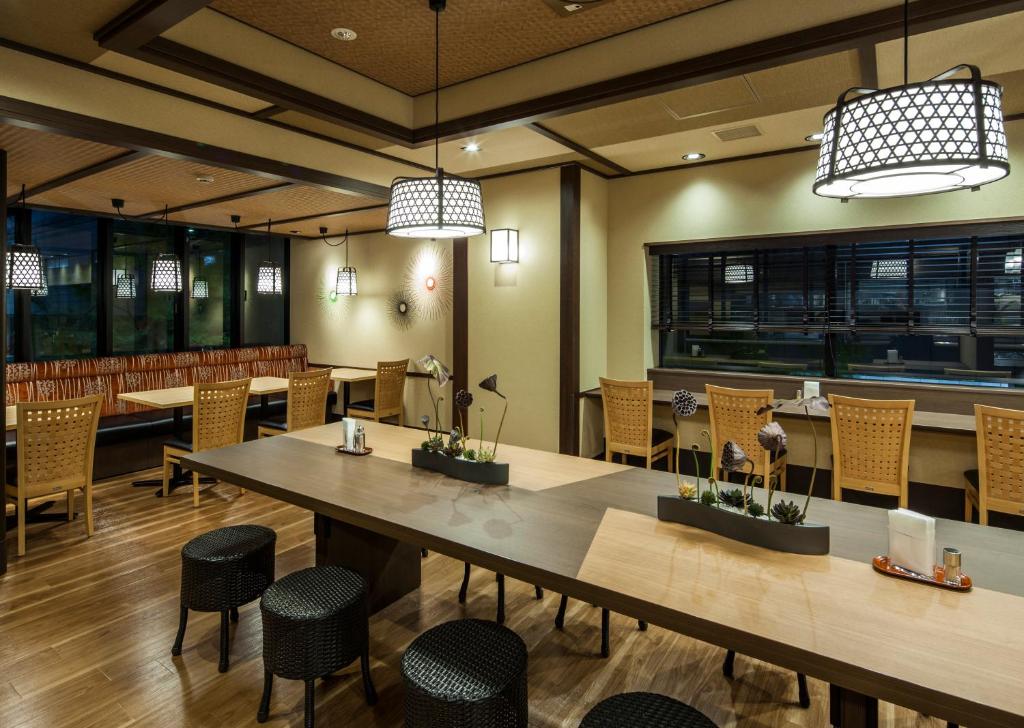 Restaurace v ubytování Fukui Manten Hotel Ekimae