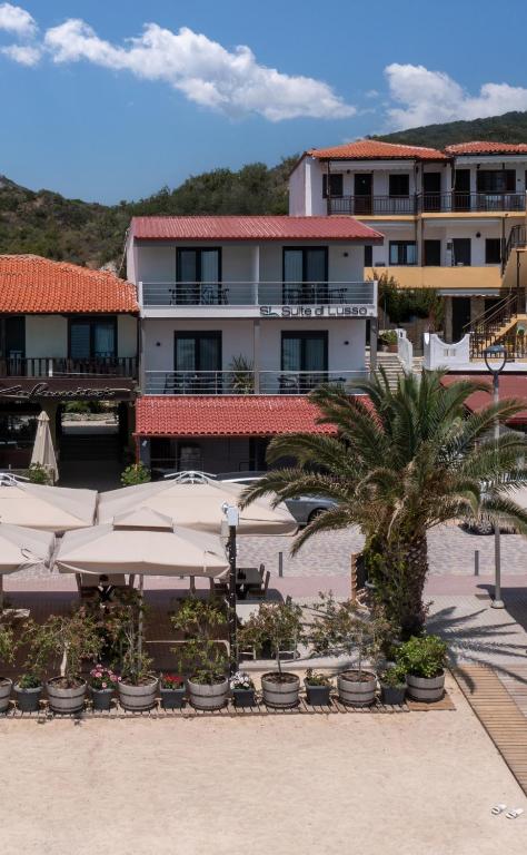 Nespecifikovaný výhled na hory nebo výhled na hory při pohledu z aparthotelu
