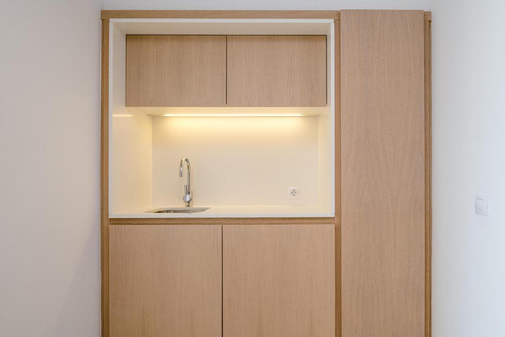 Plus Fariones Suite Hotel - 12