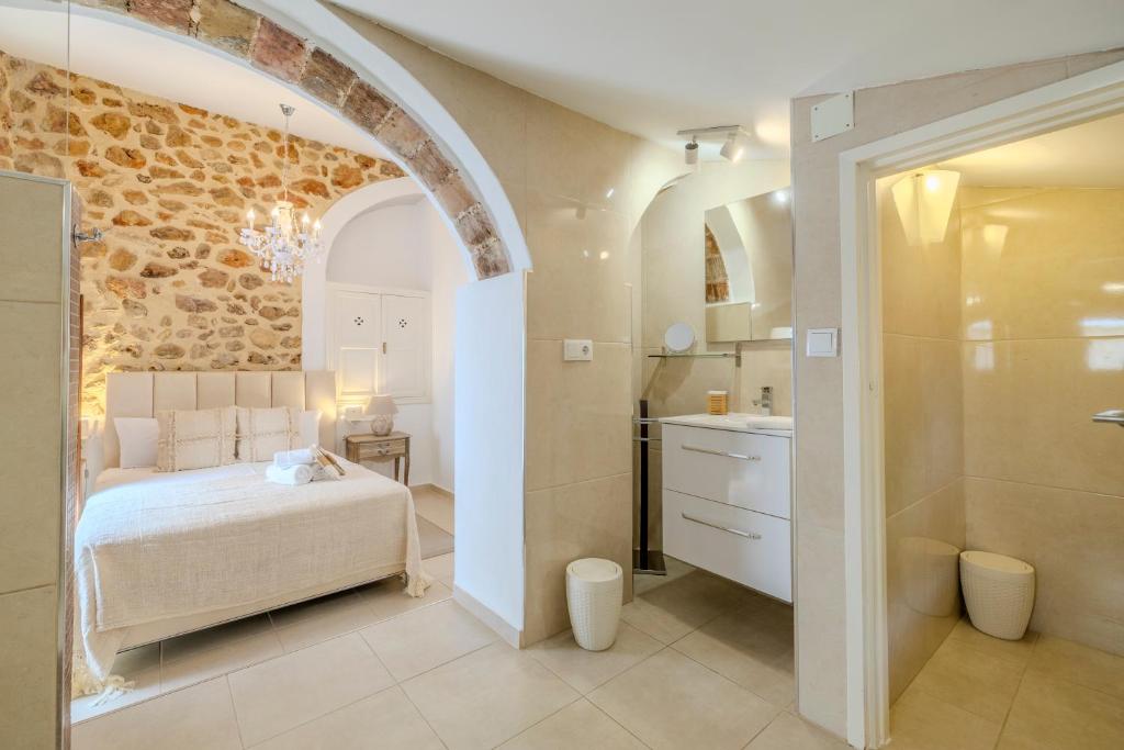 Postel nebo postele na pokoji v ubytování Casa Rural Lliber