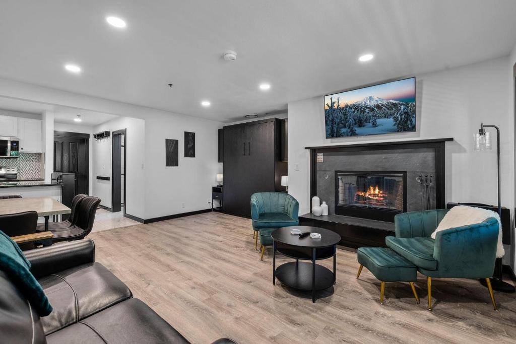 Χώρος καθιστικού στο 7th Mtn Unit 2025