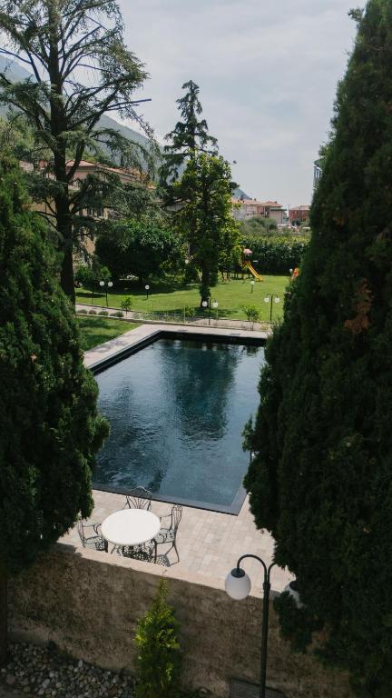 Bazén v ubytování Ventus Park Hotel nebo v jeho okolí