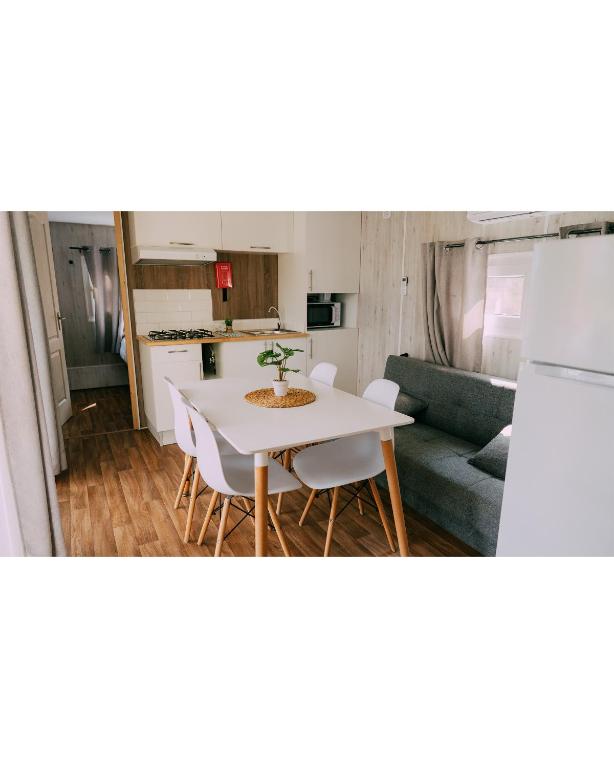Nice Camps - Lloret de Mar - Elena Premium