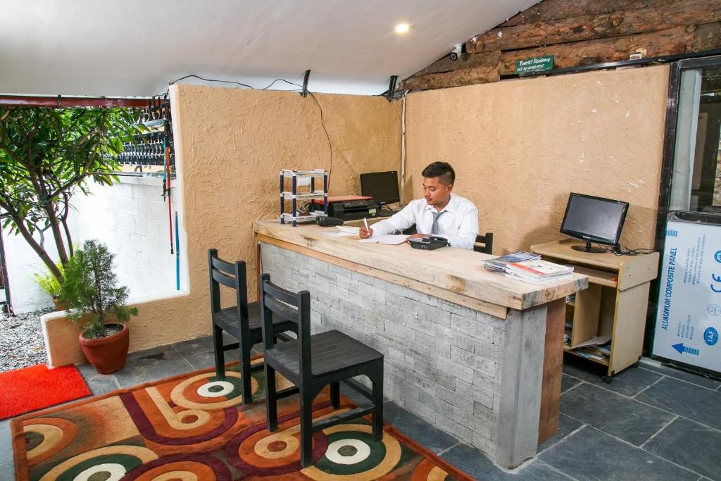 Huéspedes de Hotel Tourist Residency