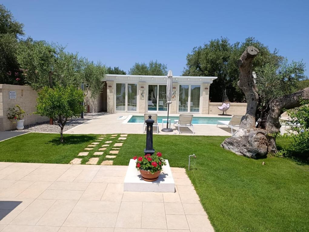 Bazén v ubytování Terra Mater - Exclusive Cottage - nebo v jeho okolí