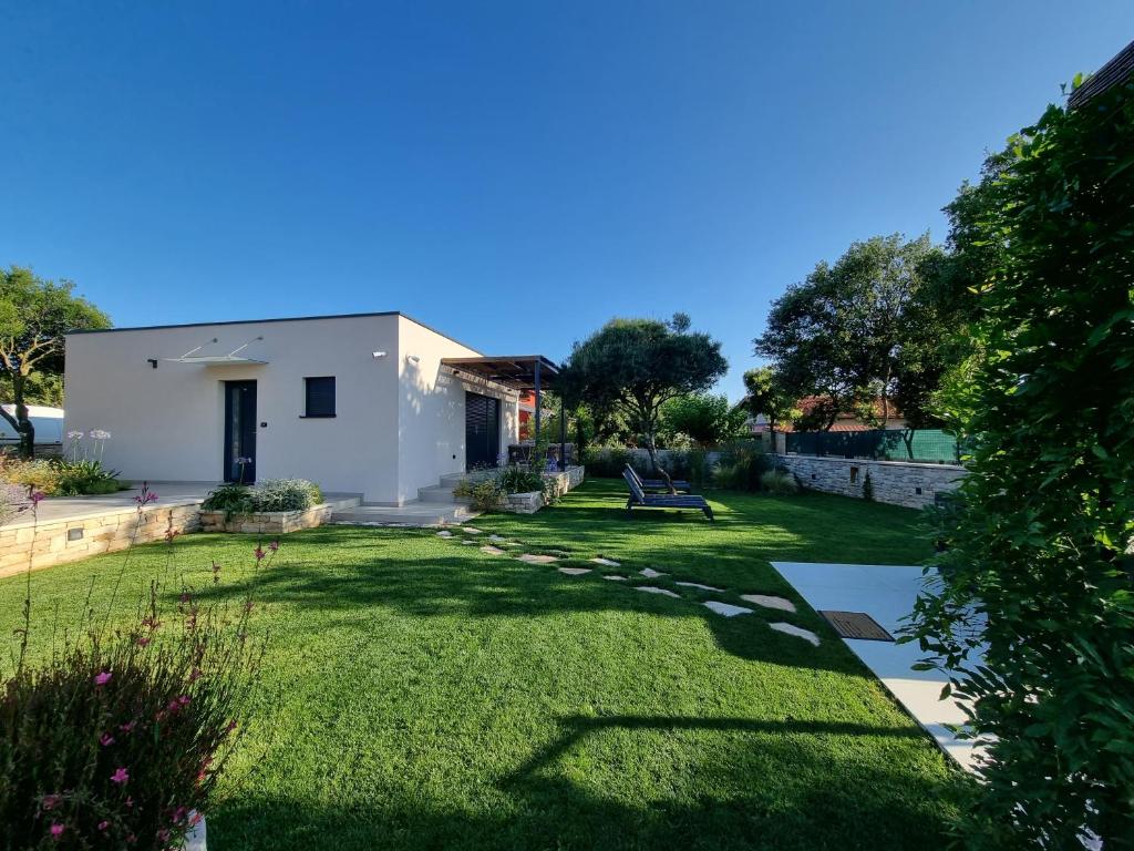 4R house with jacuzzi Rovinj