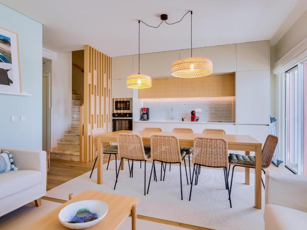 Penthouse T4 com Vista Mar em Quarteira