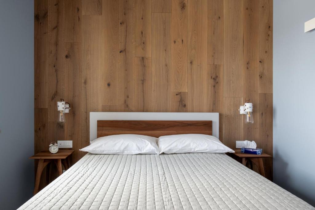 Villa Sarmassa - Deluxe Double Room With Balcony