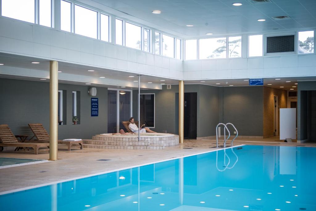Bazén v ubytování Hotel Marina nebo v jeho okolí