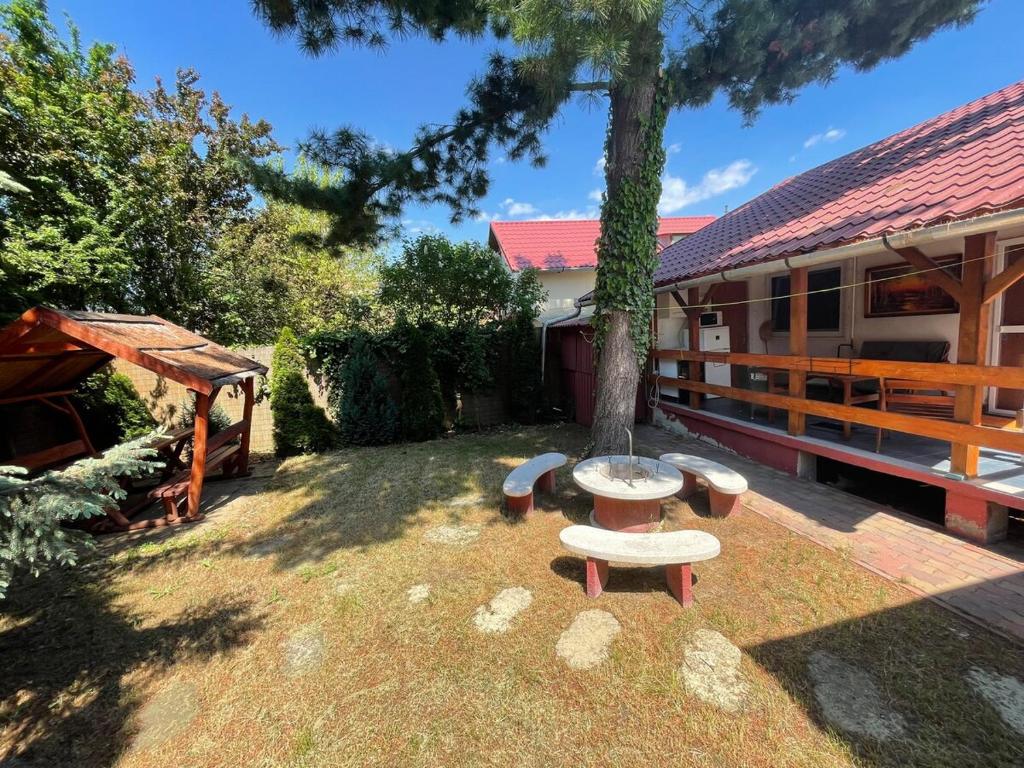 Zahrada ubytování Csipke Apartman