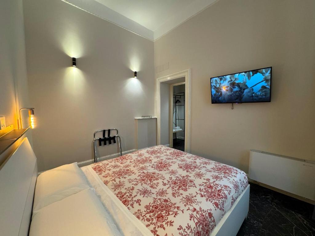 Room Roma Nazionale - 1