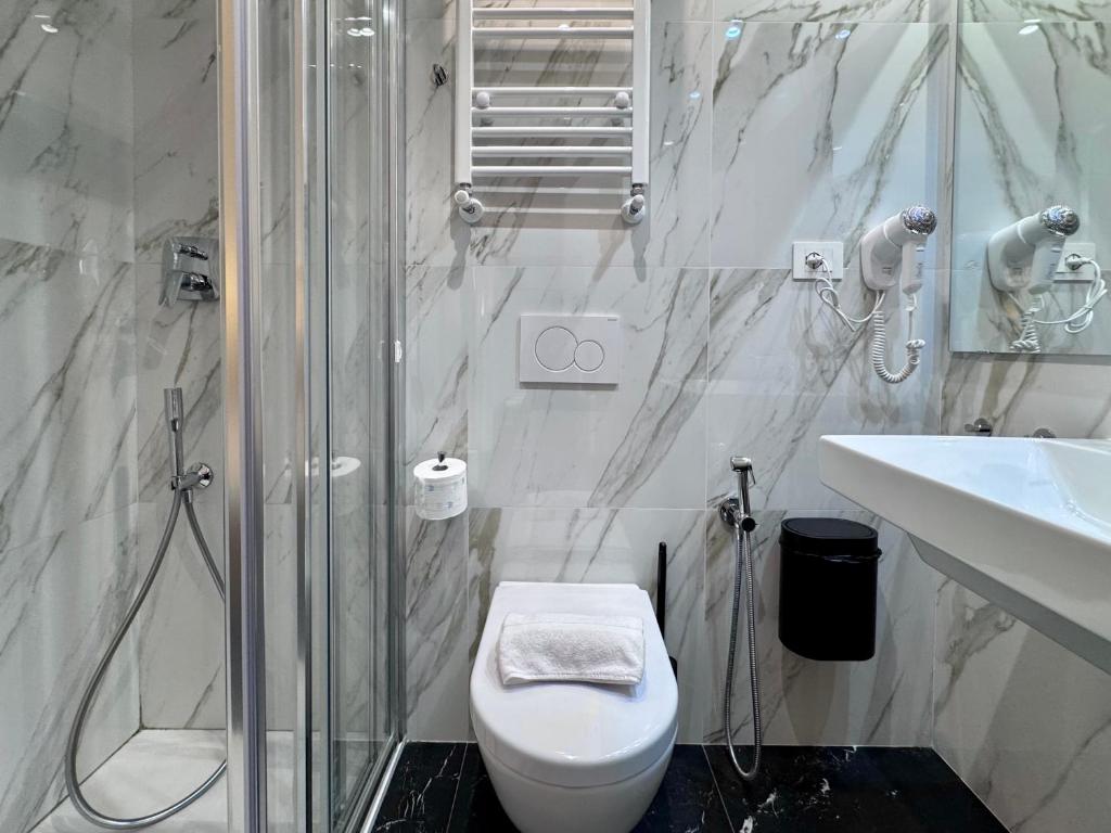 Room Roma Nazionale - 18