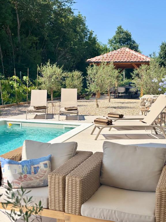 Villa Olea Terra - Mediterranean Comfort & Style