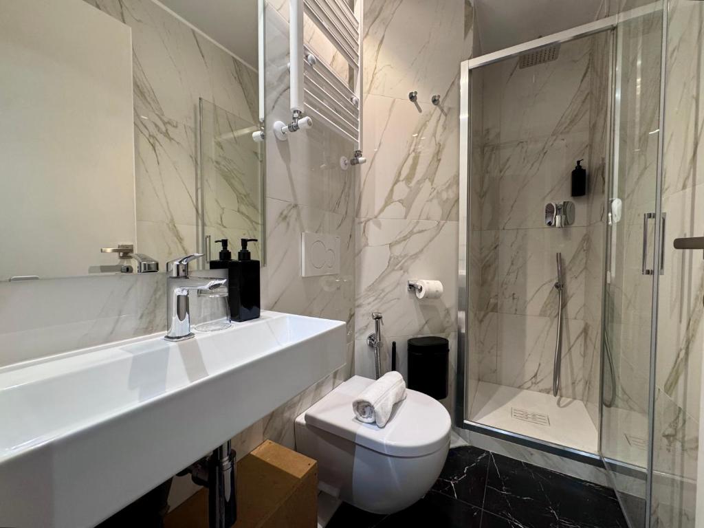 Room Roma Nazionale - 9