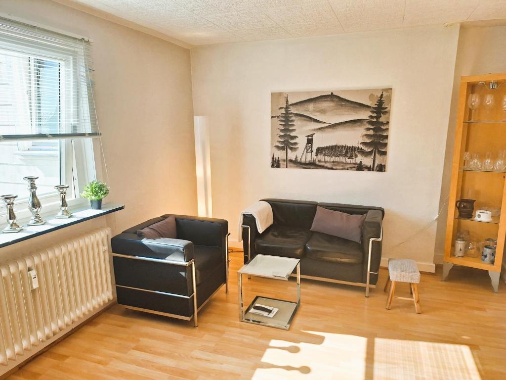 Ruang duduk di Chalet an der Bode - 2 Zi Fewo zentral am Marktplatz