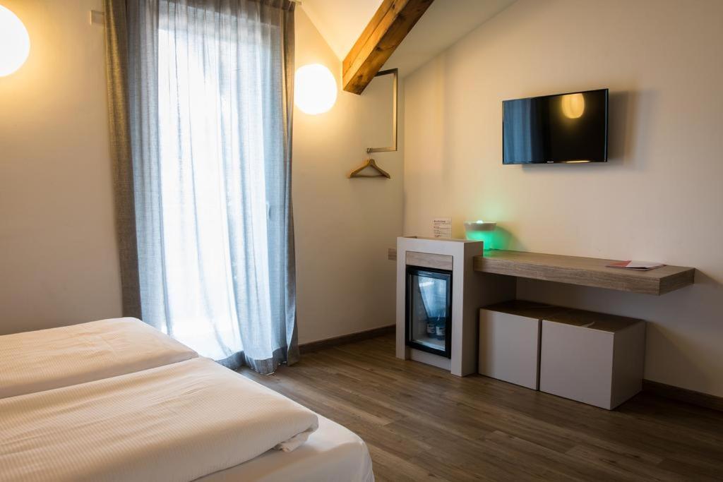 TV a/nebo společenská místnost v ubytování B612