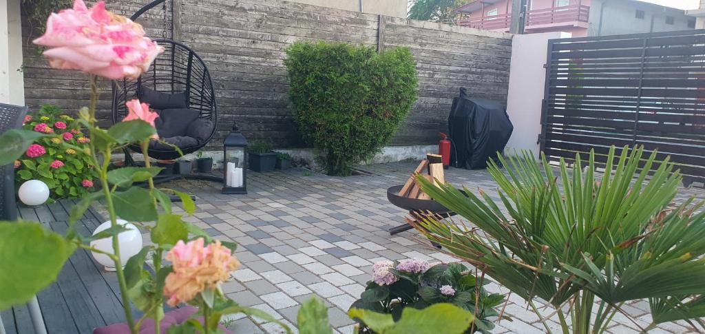 Zahrada ubytování Anacris Guesthouse