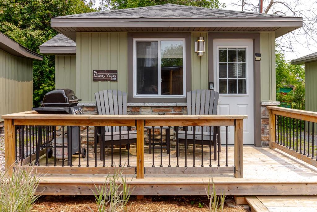 Το κτήριο όπου στεγάζεται  η παραθεριστική κατοικία