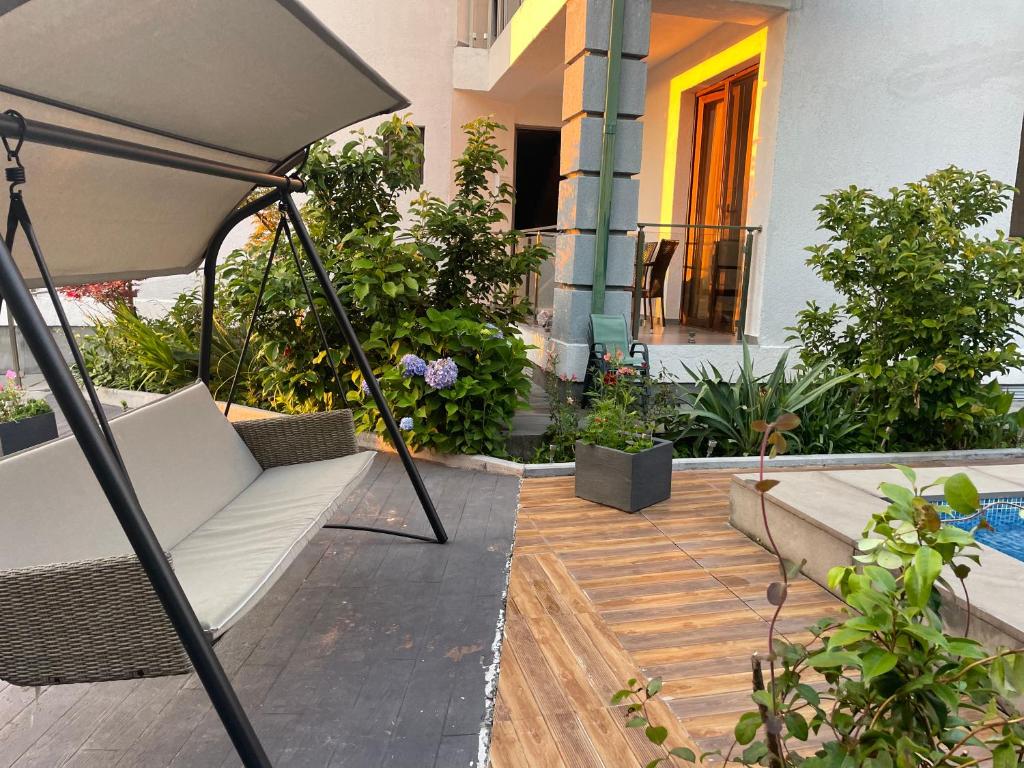 Κήπος έξω από το Guest House Botanical Paradise