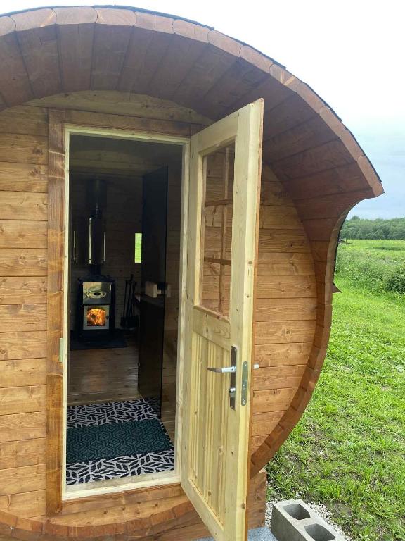 Fotografie z fotogalerie ubytování Stand-up tent and Sauna, farm experience BB v destinaci Atsalama