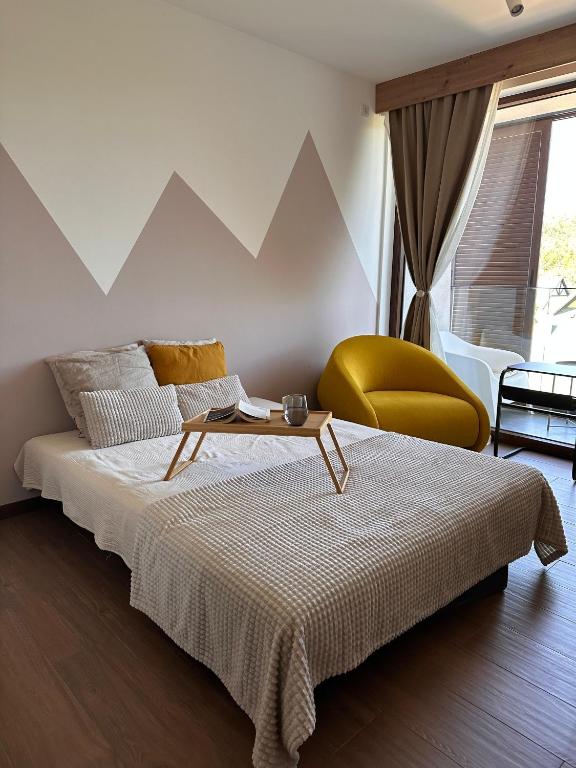 A bed or beds in a room at Dobro došli u Čarne vrhove!