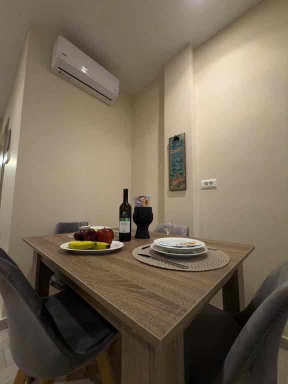 لابی و فضای عمومی Jimmy's House - تصویر ۵