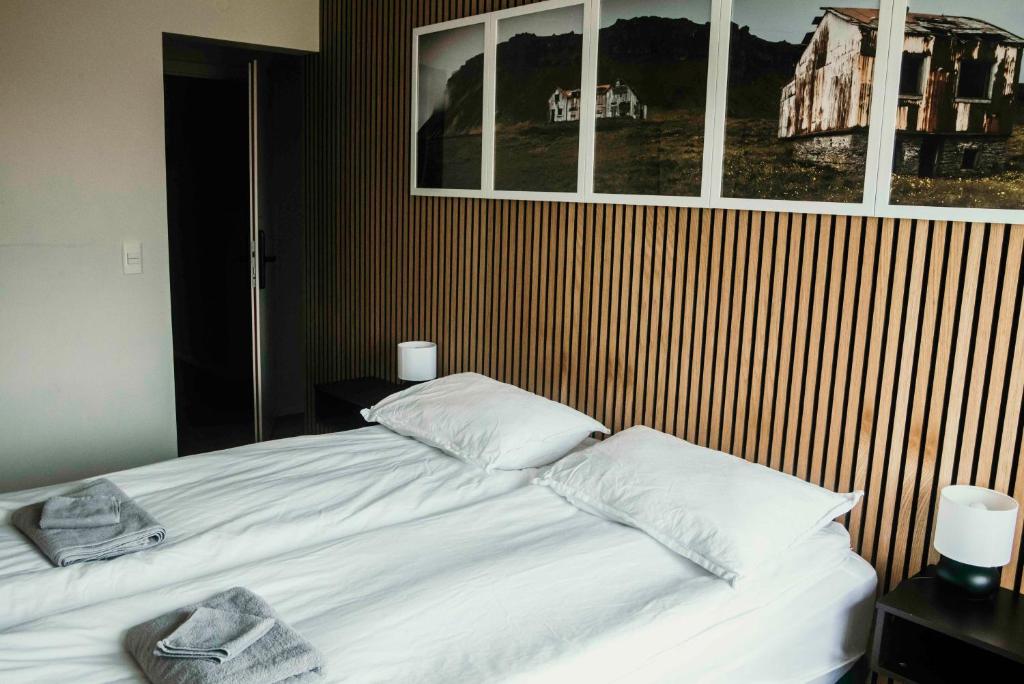 Postel nebo postele na pokoji v ubytování The Hvítá Inn by Ourhotels